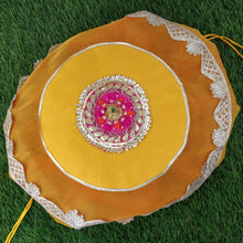 Load image into Gallery viewer, Yellow Tissue गोद का कपड़ा / Dori Rumal