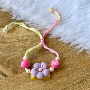 Adorable Flower Bracelet