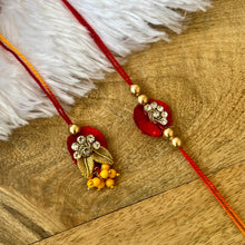 Load image into Gallery viewer, Sleek Taditional Lumba with Bhai Rakhi Pair
