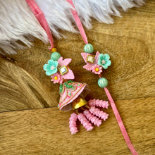 Load image into Gallery viewer, Smart Delicate Cone Lumba with Bhai Rakhi Pair

