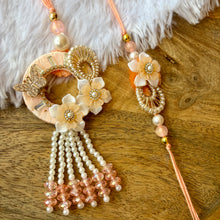 Load image into Gallery viewer, Pretty Elegant Lumba with Bhai Rakhi Pair
