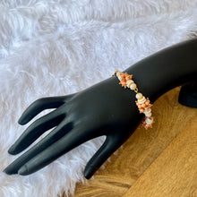 Load image into Gallery viewer, Elegant Pearl Bracelet
