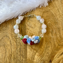 Load image into Gallery viewer, Classy Floral Bracelet
