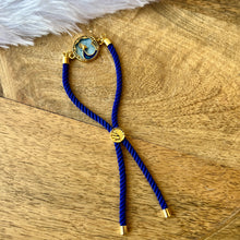 Load image into Gallery viewer, Smart Peacock Bracelet
