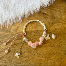 Load image into Gallery viewer, Exquisite Embellished Bracelet

