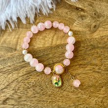 Load image into Gallery viewer, Elegant Bracelet
