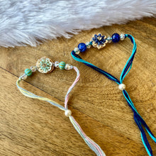 Load image into Gallery viewer, Delicate Beaded Bracelet
