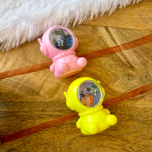 Load image into Gallery viewer, Astronaut Sharpener Rakhi (Mixed Colours)
