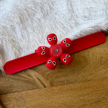 Load image into Gallery viewer, Spiderman Spinner Slap Band
