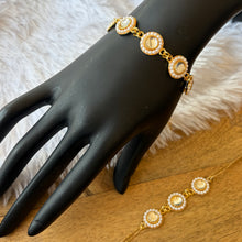 Load image into Gallery viewer, Kundan Bracelet with Bhai Rakhi Pair
