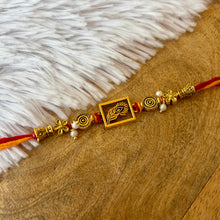 Load image into Gallery viewer, Beautiful Morpankh Mauli Rakhi
