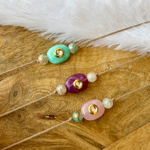 Load image into Gallery viewer, Semi-Precious Stone with Kundan Rakhi
