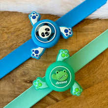 Load image into Gallery viewer, Light Slapband with Fidget Spinner
