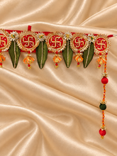 Load image into Gallery viewer, Gorgeous Fabric Ashok Patta Bandanwaar
