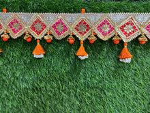 Load image into Gallery viewer, Traditional Gota Bandanwar
