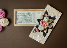 Load image into Gallery viewer, Gorgeous Mother of Pearl Cash Gifting Box
