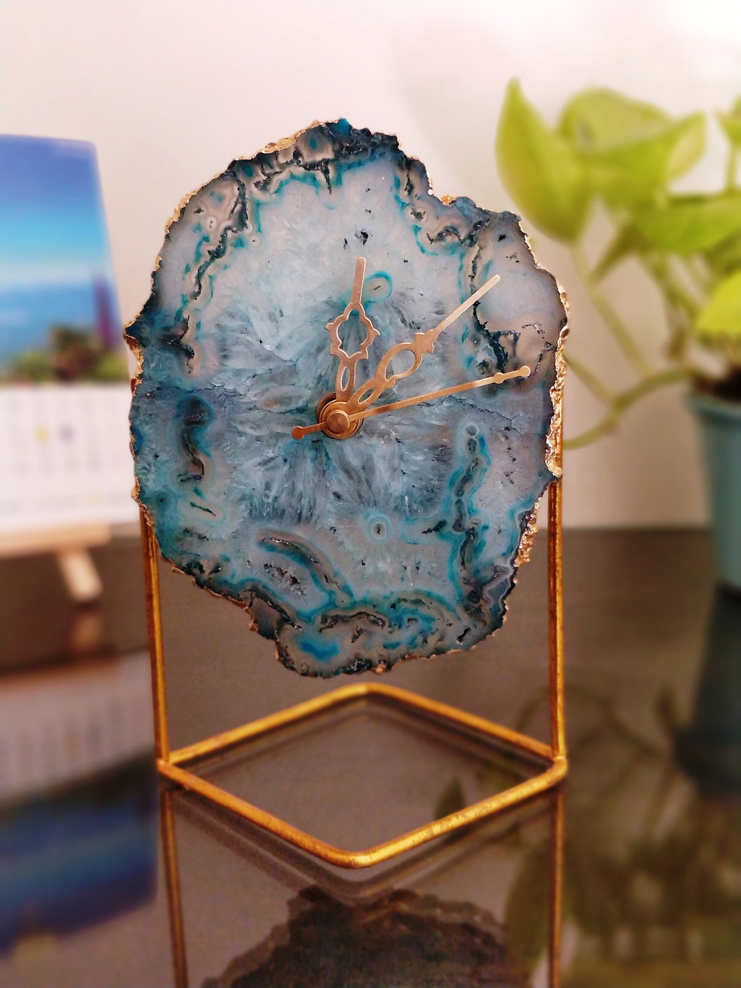 Turquoise Crystal Agate Stone Table Clock